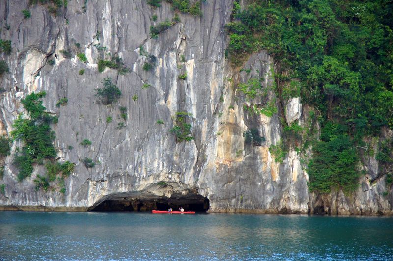 Ha long bay 19